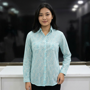 Camisa de Popelina para Mujer, Azul Claro, Estampado Geométrico, Transpirable, Estilo Vintage, Casual, con Botones, Manga Larga, 100% Algodón, para Todas las Temporadas, Corte Regular - Product Image 1