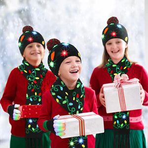 Conjunto de Gorro y Bufanda Navideños Luckykoo con Luces LED, Gorros Luminosos de Colores para Adultos y Niños, Gorros Navideños Tejidos, Regalos para Fiestas - Product Image 2