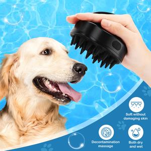 Spazzola da bagno morbida in Silicone per animali domestici pettine impermeabile da massaggio elettrico per animali domestici con vibrazione per rimuovere il galleggiante dei capelli - Product Image 2