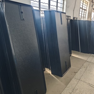 Couvre-tonneau rigide à trois volets en aluminium pour Ford F150 Super Crew 5.6 'Short Bed F150 Raptor Super Cab <span class=keywords><strong>4</strong></span>-Door 5.6' Short <span class=keywords><strong>Silverado</strong></span> 1500 - Product Image 5