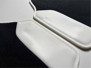 Tapis de sol exclusif pour <span class=keywords><strong>Audi</strong></span> <span class=keywords><strong>R8</strong></span> - Style tapis plat - Spécialement conçu pour le véhicule - Exclusif pour la voiture - Sans odeur - Product Image 3