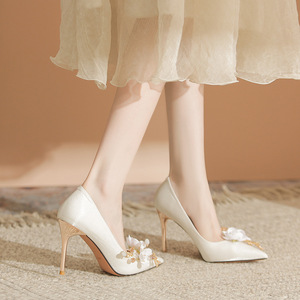 Satin Pointed Toe Stiletto <b>Heel</b> Wedding Shoes With Flower Decoration Bridal Pumps Super High 8cm Up <b>White</b> Female - Product Image 3