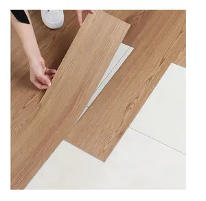 공장 나무 모양 클릭 방수 럭셔리 LVT/SPC/WPC 고무 비닐 PVC 판자 플라스틱 바닥 타일 가격