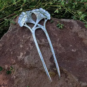 Pinza para el <span class=keywords><strong>pelo</strong></span> floral <span class=keywords><strong>con</strong></span> diseño de polilla oculta para mujer, regalo único para el Día de la Madre, accesorio mágico de brujería, horquilla para el <span class=keywords><strong>pelo</strong></span> - Product Image 1