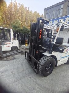 מלגזה משומשת איכותית של <span class=keywords><strong>TCM</strong></span>, דיזל 5 טון, במצב טוב, למכירה - Product Image 3