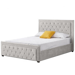 Luxueux possède des lignes épurées Fabuleux rembourrage en faux et tête de <span class=keywords><strong>lit</strong></span> capitonnée à boutons en diamant <span class=keywords><strong>Lit</strong></span> rembourré contemporain - Product Image 1