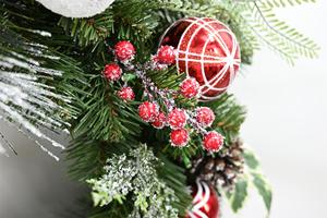 Guirlande de Noël artificielle en PVC personnalisée en gros, guirlande de Noël en PVC à suspendre au mur pour décoration intérieure - Product Image 6