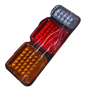 Feu arrière LED 24V pour camion, super lumineux, étanche, avec clignotant et feu de recul pour remorque et poids lourd - Product Image 1