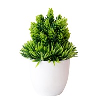 Petites plantes artificielles en pot, aiguilles de pin simulées, bonsaï vert pour la décoration de bureau, de maison ou de table.