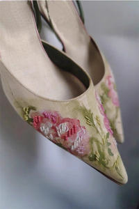 Женские босоножки на высоком каблуке - Product Image 4