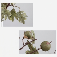 Décoration d'automne directement de l'usine : Branche artificielle rustique en faux chêne avec chêne-grenon et grosses baies pour arrangements floraux de mariage