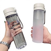 Bouteille d'eau transparente portable 800 ml, gourde de sport avec cordon, en plastique givré pour l'extérieur