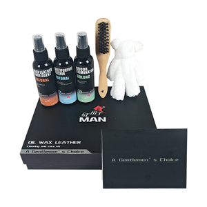 Kit de Soin et d'Entretien Polyvalent <span class=keywords><strong>pour</strong></span> <span class=keywords><strong>Cuir</strong></span> : Crème, Huile, Cire, Nettoyant, Conditionneur et Polissant <span class=keywords><strong>pour</strong></span> Canapés et Chaussures, 3 x 120ml, avec Serviette Blanche et Brosse - Product Image 4