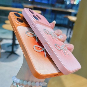 เคสโทรศัพท์มือถือลายโบว์ประดับมุกและเพชร สีสันตามเทรนด์  ฝาหลังวิบวับ สำหรับ iPhone 17 16 15 14 pro max ขายส่งจากโรงงาน - Product Image 3