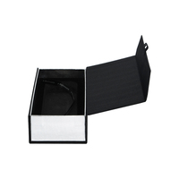 Boîte cadeau magnétique noire en carton rigide de haute qualité avec logo estampé argenté sur mesure, fabrication artisanale