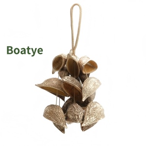 Sonnette à griffes en coquille de noix naturelle, instrument de musique thérapeutique, agitateur manuel pour bain sonore et générateur de bruit - Product Image 1