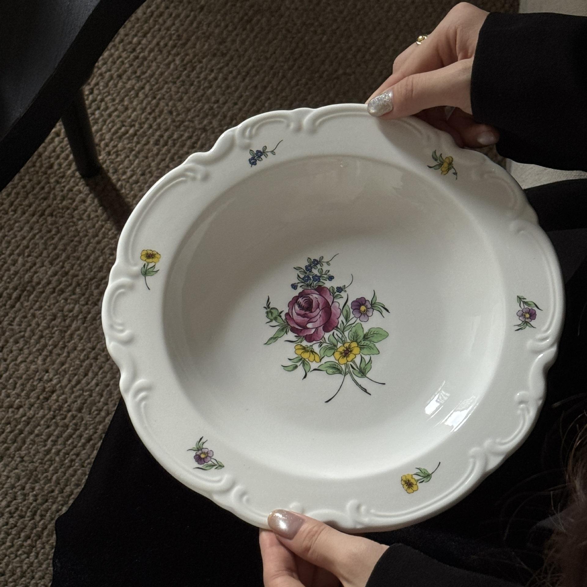 Flower dance soup plate