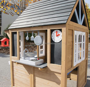 Maisonnette de jeu en bois d'extérieur pour le printemps avec deux fenêtres en plastique - Cabane interactive pour enfants pour jeux d'imitation en jardin, composants en plastique - Product Image 3