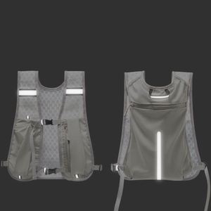 Chaleco Reflectante para Correr al Aire Libre, Chaleco Ligero de Hidratación para Correr, Mochila Portátil para Correr por Senderos para Hombres y Mujeres - Product Image 5