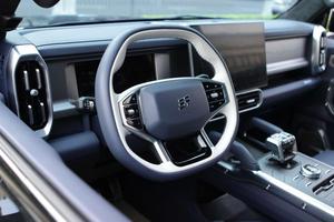 JETOUR TRAVELER <span class=keywords><strong>CDM</strong></span> T2 2024 USADO, 1.5TD DHT 208KM 2WD, EDICIÓN MONTAÑA, PHEV, 5 PUERTAS, 5 ASIENTOS, SUV, AUTONOMÍA DE 1300KM, NEGRO sobre NEGRO - Product Image 4