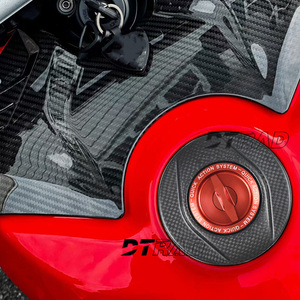 DTRAD Tapón de Combustible de Fibra de Carbono Mate con Cierre Rápido para Motocicleta, Tornillos para Tanque de Combustible MV Agusta <span class=keywords><strong>Brutale</strong></span> 1000 RR RS RUSH 1000 - Product Image 2