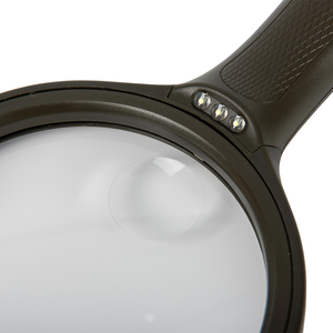 Lupa de Mano con 3 LED Iluminados, Lente de Vidrio de 28 mm, Aumento de 2X, para Revisar Circuitos Electrónicos - Product Image 5