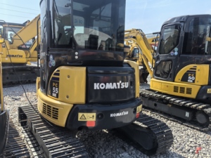 Mini-excavatrice hydraulique Komatsu PC55MR 5T d'occasion haute performance pour petites constructions avec attache à grappin - Product Image 4