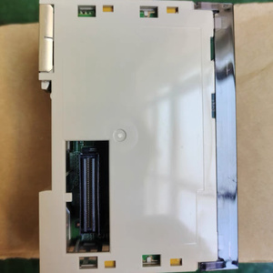 Controlador PLC CJ1W-ID261 OM RON, Unidad de E/S Serie CJ, Nuevo en Stock - Product Image 3