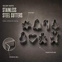 Ensemble de fourchettes et cuillères en acier inoxydable de Noël, cuillères à café et à dessert mignonnes de style dessin animé dans un coffret cadeau pour cadeaux d'affaires