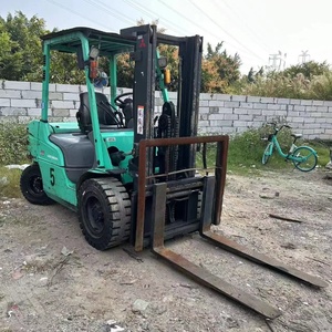 Montacargas Mitsubishi FD30NT Usado de 3 Toneladas para Minería y Movimiento de Tierras, Equipo Pesado con Motor, Bomba de Engranajes, Cojinete y Potencia de 44kW - Product Image 5