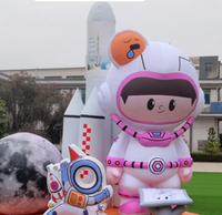 Ensemble gonflable sur le thème de l'espace personnalisé, personnage gonflable géant d'astronaute de dessin animé avec boule lunaire et modèle de fusée