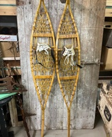 Raquettes à neige vintage faites à la main. Décoration de cabane : Raquettes à neige légères, raquettes à neige traditionnelles en bois, décoration murale en raquettes à neige en bois