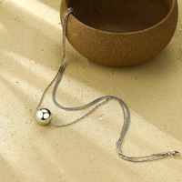 Chaîne multicouche Femme Collier Pendentif Boule Argent Accessoires Femme Acier Inoxydable Non Terni Bijoux Vente en Gros