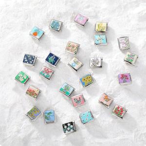 चांदी की प्लेटेड स्टेनलेस स्टील डिय फैशन पुष्प श्रृंखला में ज्यामितीय डिजाइन के साथ थोक प्यारा इतालवी आकर्षण कंगन - Product Image 6