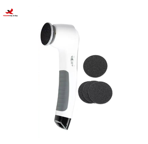 Lime à pieds électronique rechargeable à long manche, de qualité supérieure, avec réduction, pour éliminer les callosités et les peaux dures et gercées - Product Image 2