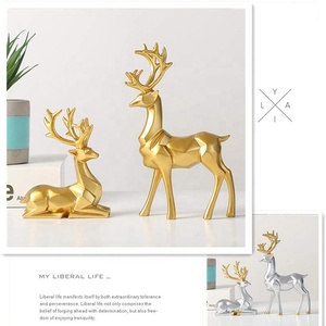 Ciervo estatuas de renos de Navidad figuras adornos sala de gabinete de TV gabinete de vino Regalos para la decoración - Product Image 3
