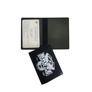 Portatarjetas de seguro de plástico PVC barato personalizado, portadocumentos de seguro de coche de Vinilo Suave - Product Image 3