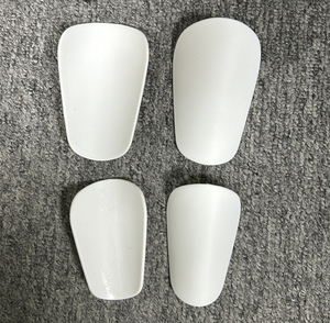 Parastinchi Leggeri in <span class=keywords><strong>Plastica</strong></span> per Calcio, Protezioni Gambe per Allenamento e Sport all'Aperto, Adatti a Bambini e Adulti - Product Image 2