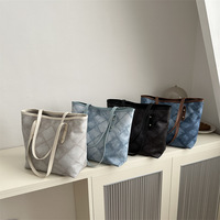 Nouveau Sac à Main Tendance en Cuir Marque Or 2026 avec Fermeture Éclair, Pliable et Double Poignée, Qualité Originale Réplique Célèbre