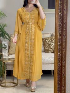 Y209 Eleganti Abiti Abaya Ricamati a Mano in Poliestere Stile Medio Oriente per Donne, Vestiti da Sera e da Matrimonio - Product Image 1