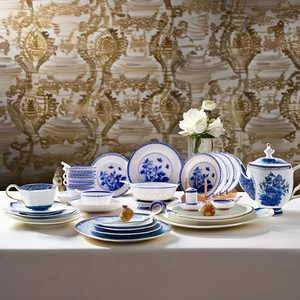 Jingdezhen ชุดเครื่องใช้บนโต๊ะอาหารสำหรับครอบครัวระดับไฮเอนด์ลายครามสีฟ้าและสีขาวสวยงามแกะสลักด้วยมือแบบเรียบง่าย - Product Image 6