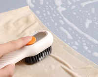Brosse à chaussures en plastique multifonctionnelle pour le nettoyage hydraulique du linge liquide avec distributeur de savon Matériau PP