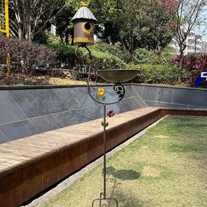 Venta al por mayor 56 "de altura al aire libre hierro pájaro baño pajarera poste Base jardín adornos pájaro alimentador Estaca de pie Birdbath pájaro casa - Product Image 2