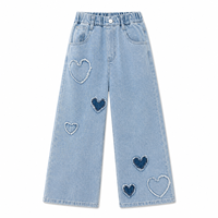 Jeans à jambes larges pour filles avec patch cœur, bleu clair délavé, taille haute, coupe ample, pantalon décontracté en denim, vente en gros B2B OEM ODM