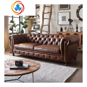 Sofá Chesterfield Moderno de Estilo Americano, Tapizado en Color Marrón, Estructura de Madera Maciza Resistente, Acolchado de Esponja de Alta Densidad, para Sala de Estar - Product Image 4
