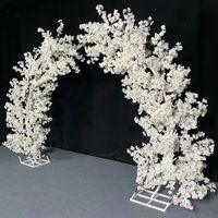 Arche florale artificielle en soie blanche de 9 pieds, arche de fleurs à feuilles artificielles pour l'entrée de mariage, décoration de fond d'événement, vente en gros