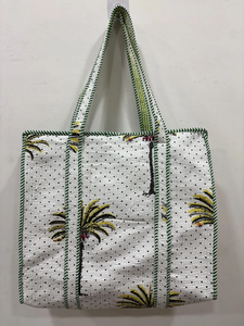 <b>White</b> Floral Quilted <b>Tote</b> <b>Bag</b> Travel Shoulder <b>Bag</b> Grocery Shopping <b>Bag</b> Vacation Beach <b>Tote</b> Reusable Cotton Carryall - Product Image 4