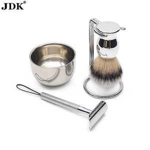 Maquinilla de afeitar de seguridad de doble filo para hombres, maquinillas de afeitar de hoja única para hombres y mujeres, con 10 cuchillas de afeitar de seguridad recubiertas de platino - Product Image 5