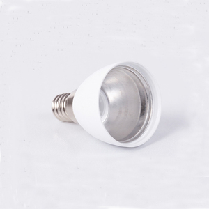 Factory Direct Sales C37 3W 5W 7W 9W LED Candle <strong>Bulb</strong> Edison <strong>Light</strong> <strong>Bulb</strong> Plastic Coated Aluminum E27 <strong>Base</strong> for Residential AC - Product Image 4