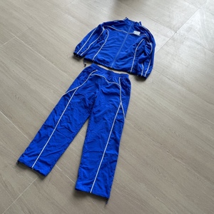 Set di Tuta Antivento Leggera con Giacca e Pantaloni in Nylon, Completo da Jogging con Cuciture Personalizzate e Tessuto a Rete - Product Image 2